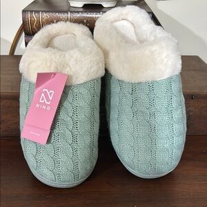 Women's Cozy Knit Slippers - Green